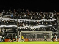 Foto: "En cancha de Platense." Barra: La Barra de Caseros • Club: Club Atlético Estudiantes