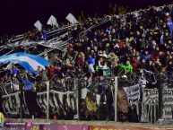 Foto: "La Barra De Caseros en el partido contra UAI Urquiza" Barra: La Barra de Caseros • Club: Club Atlético Estudiantes • País: Argentina