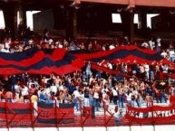 Foto: Barra: La Barra del Dragón • Club: Defensores de Belgrano • País: Argentina