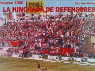Foto: "Final contra Temperley, año 1999" Barra: La Barra del Dragón &bull; Club: Defensores de Belgrano