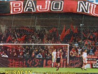 Foto: "contra huracan, año 2004" Barra: La Barra del Dragón &bull; Club: Defensores de Belgrano
