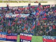 Foto: "en ferro, contra atlanta, año 2005" Barra: La Barra Del Matador &bull; Club: Tigre