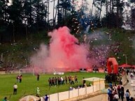 Foto: Barra: La Barra Gris • Club: Deportivo Carchá