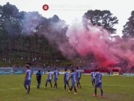 Foto: Barra: La Barra Gris • Club: Deportivo Carchá