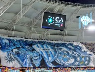 Foto: "La Torcida" Barra: La Dale Albo &bull; Club: Gimnasia y Tiro