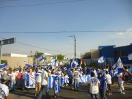 Foto: "NOCHE BLANQUIAZUL" Barra: La Demencia • Club: Celaya • País: México