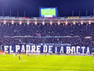 Foto: "¡EL PADRE DE LA DOCTA!" Barra: La Fiel • Club: Talleres • País: Argentina