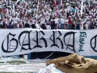 Foto: Barra: La Garra del Oso • Club: Liga de Loja • País: Ecuador