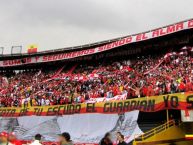 Foto: Barra: La Guardia Albi Roja Sur • Club: Independiente Santa Fe • País: Colombia