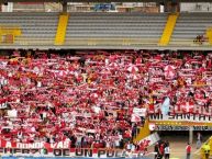 Foto: Barra: La Guardia Albi Roja Sur • Club: Independiente Santa Fe • País: Colombia