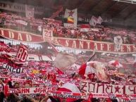 Foto: Barra: La Guardia Albi Roja Sur • Club: Independiente Santa Fe