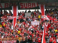 Foto: Barra: La Guardia Albi Roja Sur • Club: Independiente Santa Fe • País: Colombia