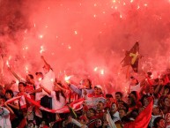 Foto: Barra: La Guardia Albi Roja Sur • Club: Independiente Santa Fe • País: Colombia