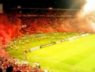 Foto: Barra: La Guardia Albi Roja Sur • Club: Independiente Santa Fe