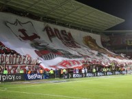 Foto: Barra: La Guardia Albi Roja Sur • Club: Independiente Santa Fe