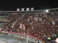 Foto: "LGARS // miyoz VS Santa Fe - Liga Betplay 2022-2" Barra: La Guardia Albi Roja Sur • Club: Independiente Santa Fe • País: Colombia