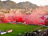 Foto: Barra: La Guardia Albi Roja Sur • Club: Independiente Santa Fe • País: Colombia