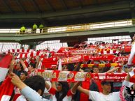 Foto: Barra: La Guardia Albi Roja Sur • Club: Independiente Santa Fe • País: Colombia