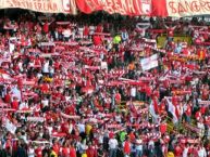 Foto: Barra: La Guardia Albi Roja Sur • Club: Independiente Santa Fe • País: Colombia