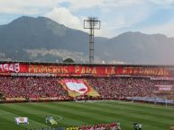 Foto: Barra: La Guardia Albi Roja Sur • Club: Independiente Santa Fe • País: Colombia