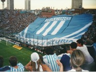 Foto: "Campeón en 2001 - Cancha de Velez" Barra: La Guardia Imperial • Club: Racing Club • País: Argentina