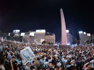 Foto: "Campeón Argentino 2018/2019" Barra: La Guardia Imperial • Club: Racing Club • País: Argentina