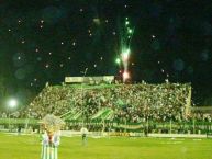 Foto: Barra: La Guardia Puyutana • Club: Sportivo Desamparados