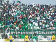 Foto: Barra: La Guardia Puyutana • Club: Sportivo Desamparados