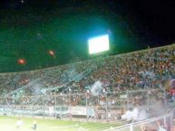 Foto: Barra: La Guardia Puyutana • Club: Sportivo Desamparados