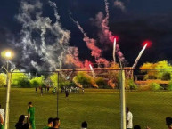 Foto: Barra: La Guardia Puyutana &bull; Club: Sportivo Desamparados