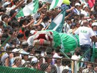 Foto: Barra: La Guardia Puyutana • Club: Sportivo Desamparados