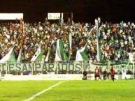 Foto: Barra: La Guardia Puyutana • Club: Sportivo Desamparados