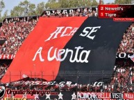 Foto: "ACA SE ALIENTA" Barra: La Hinchada Más Popular • Club: Newell's Old Boys