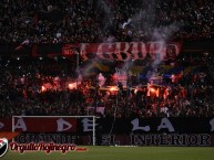 Foto: Barra: La Hinchada Más Popular • Club: Newell's Old Boys • País: Argentina