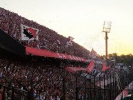 Foto: Barra: La Hinchada Más Popular • Club: Newell's Old Boys • País: Argentina