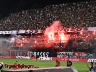 Foto: Barra: La Hinchada Más Popular • Club: Newell's Old Boys • País: Argentina