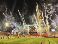 Foto: Barra: La Hinchada Más Popular • Club: Newell's Old Boys • País: Argentina