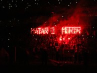 Foto: "Matar o Morir" Barra: La Hinchada Más Popular • Club: Newell's Old Boys