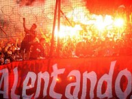 Foto: "Alentando" Barra: La Hinchada Más Popular • Club: Newell's Old Boys • País: Argentina