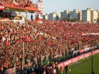 Foto: "40.000 personas de visitante en Avellaneda" Barra: La Hinchada Más Popular • Club: Newell's Old Boys