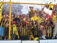 Foto: Barra: La Incomparable • Club: Deportivo Madryn