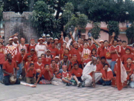 Foto: Barra: La Marea Roja • Club: Vida