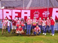 Foto: "Marea Roja 1940 estadio Municipal Ceibeño" Barra: La Marea Roja • Club: Vida