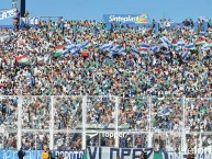 Foto: "Entrada de la hinchada" Barra: La Pandilla de Liniers • Club: Vélez Sarsfield