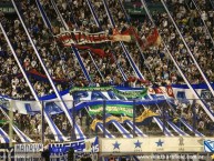 Foto: "algunos trapos robados por Velez" Barra: La Pandilla de Liniers • Club: Vélez Sarsfield • País: Argentina