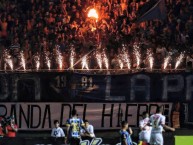 Foto: "Final torneo clausura Mineros vs Lara" Barra: La Pandilla del Sur • Club: Mineros de Guayana