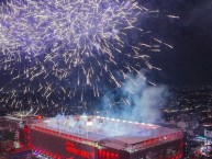 Foto: "Toluca Bicampeón del Fútbol Mexicano! Fotón del Nemesio Díez" Barra: La Perra Brava &bull; Club: Toluca