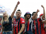 Foto: "Aliento de la cuna al cajón" Barra: La Plaza y Comando • Club: Cerro Porteño