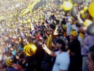 Foto: Barra: La Raza Aurinegra • Club: Guaraní de Asunción • País: Paraguay