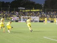 Foto: Barra: La Raza Aurinegra • Club: Guaraní de Asunción